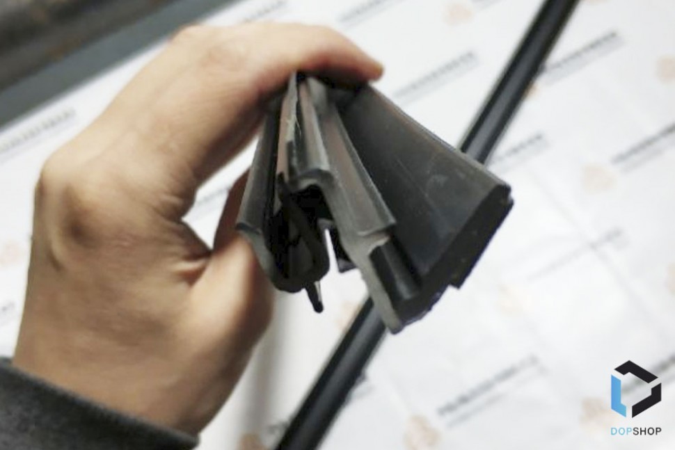 Фото 73 — — Эластичные уплотнители для стекол